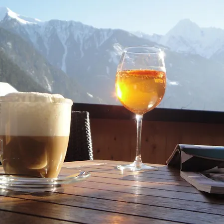 Eckartauerhof Отель 3*