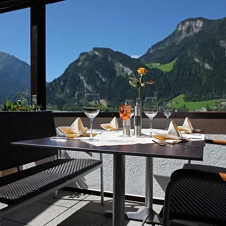 Eckartauerhof Hotel 3*