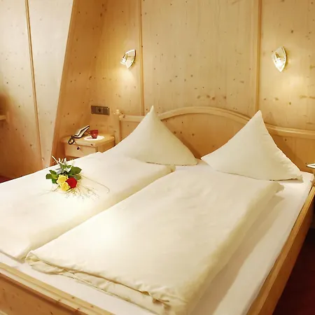 Otel Eckartauerhof Mayrhofen