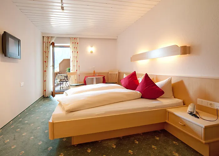 Eckartauerhof Hotel 3*